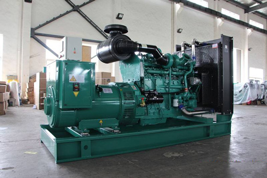 围场320kw康明斯柴油发电车出租组图片 围场320kw康明斯柴油发电车出租组图片